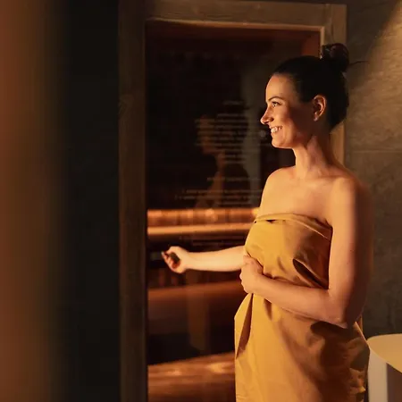 & Wellness Meridiana Guest house
