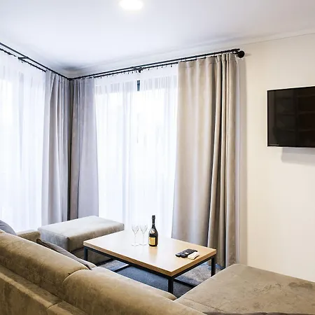 Maison d'hôtes & Wellness Meridiana 4*
