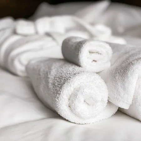 & Wellness Meridiana Guest house