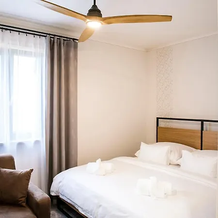 Affittacamere & Wellness Meridiana 4*