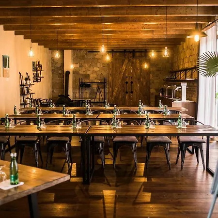 & Wellness Meridiana Guest house